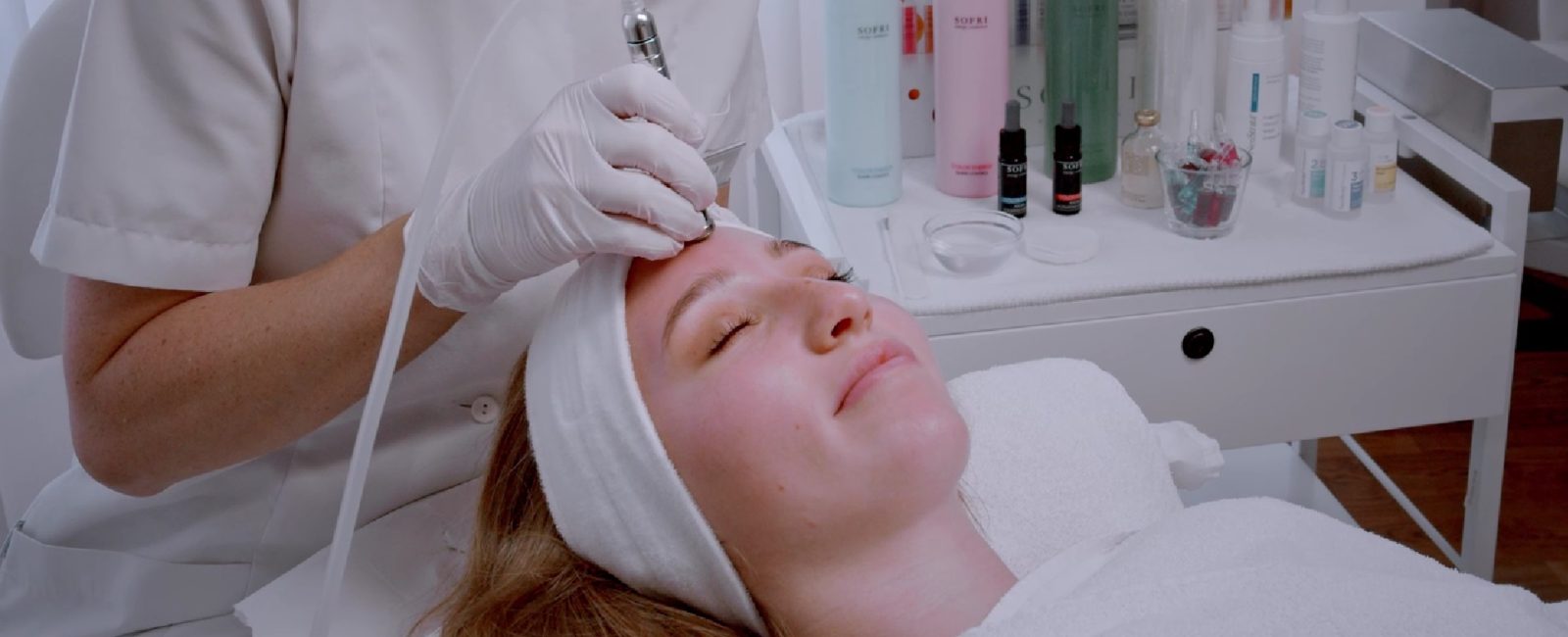 Aquafacial (Hydrafacial) bei Dermacare